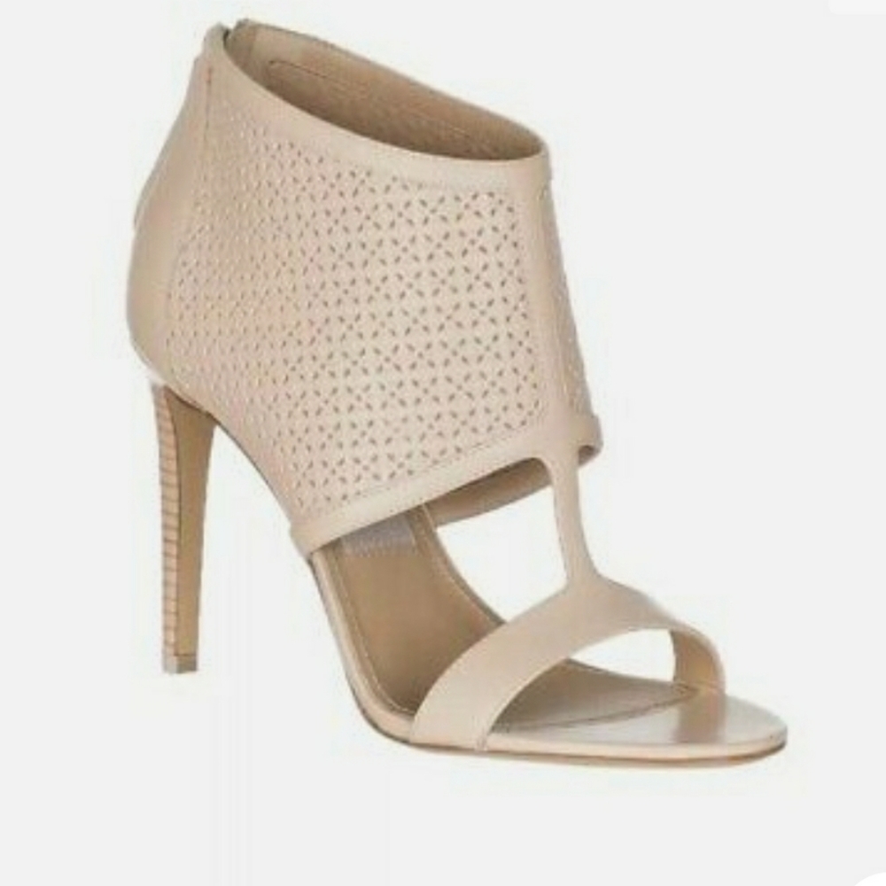 SALVATORE FERRAGAMO Pacella Nude Leather Bootie Sandals
